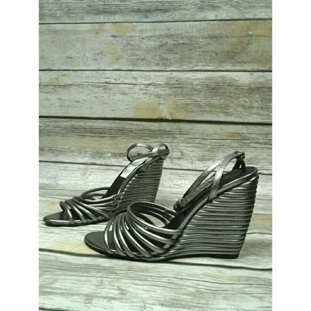 Rebecca Minkoff Savannah ankle strap wedge sandals in metallic silver - Picture 8 of 8